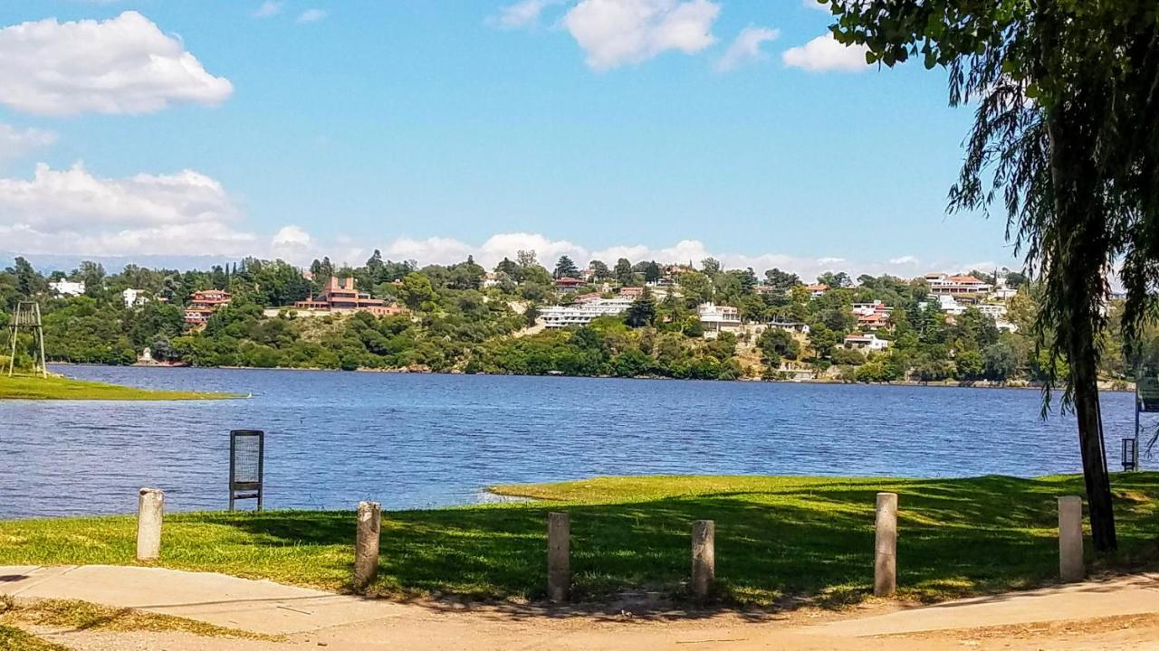 Apartamento Edificio NIZA I Villa Carlos Paz Exterior foto